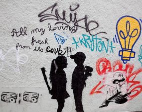 Quelle est l’histoire de « la fille au ballon » de Banksy ?
